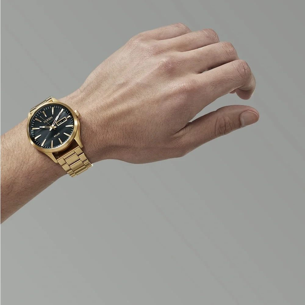 NWT Nixon Sentry Solar Stainless Steel All Gold/Black - Picture 10 of 11